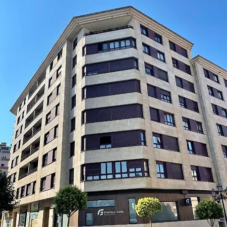 Apartmán Precioso Apartamento En Oviedo, Wifi, Garaje, 2Hab - La Eria 4 *